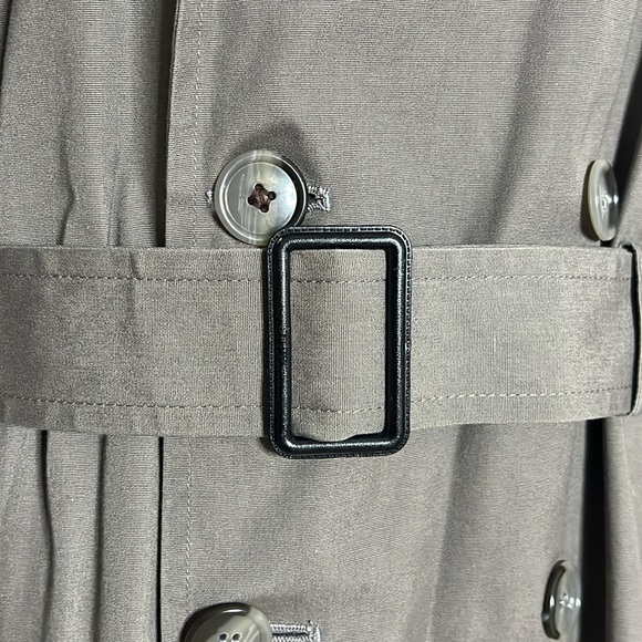 🧥Oversized EUC Women’s Gray Trench Coat - Picture 6 of 9